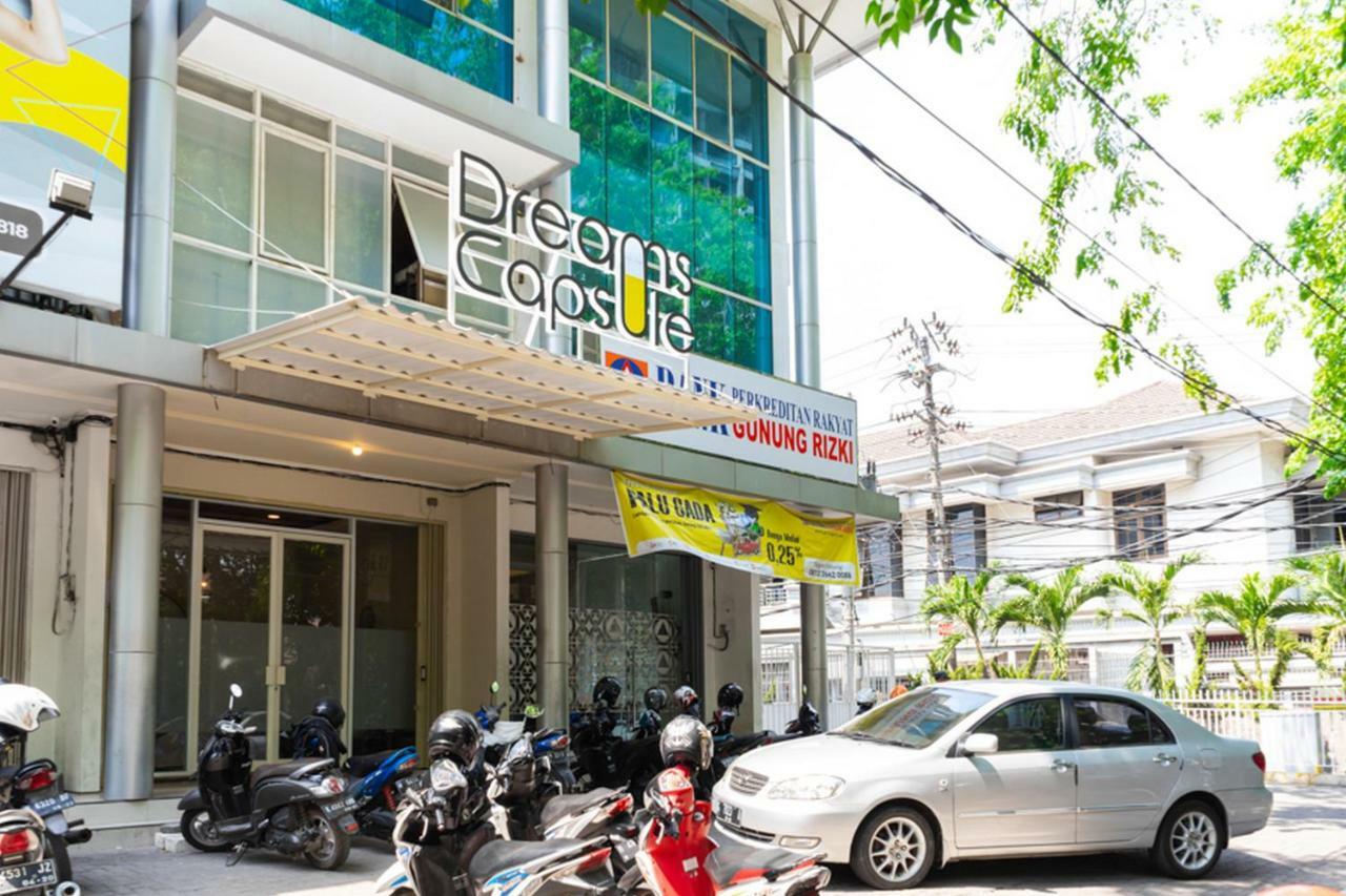三宝垄 新邦利马迪潘斋坦红多兹青年旅馆酒店 外观 照片